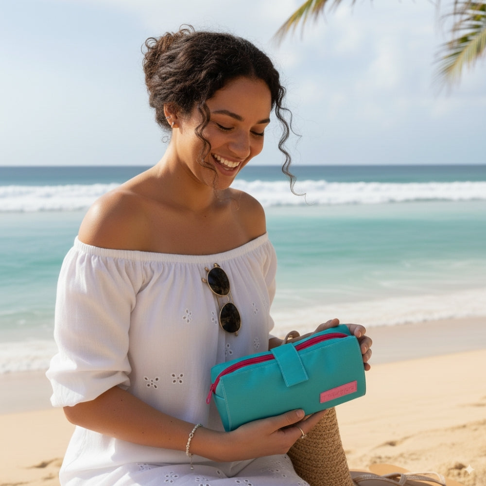 Turquoise_Pink_Travel_Makeup_Bag-6